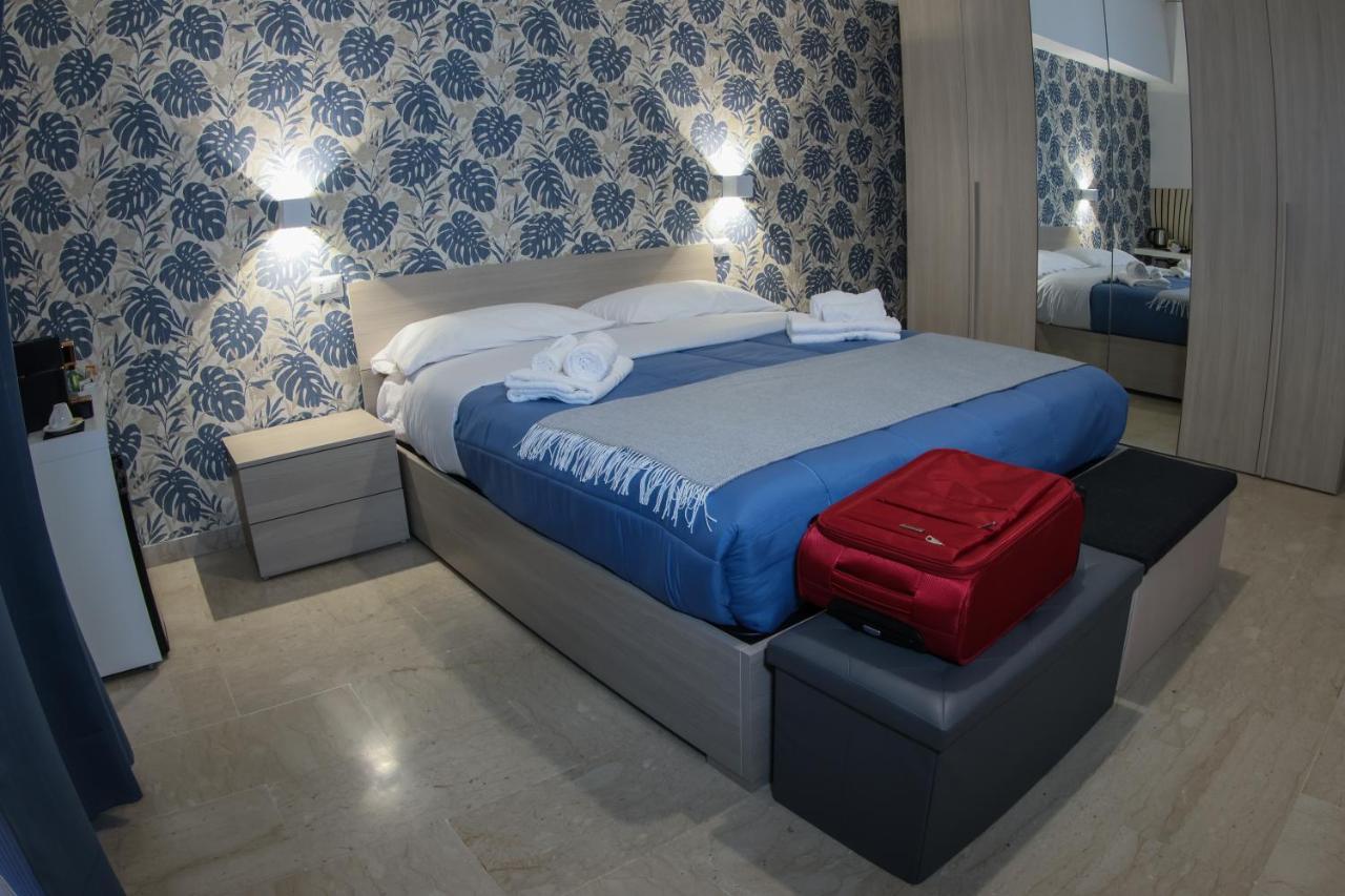 Dolce Vita Messina Buitenkant foto